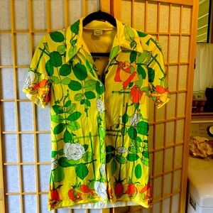 60s vintage psychedelic dagger point button down